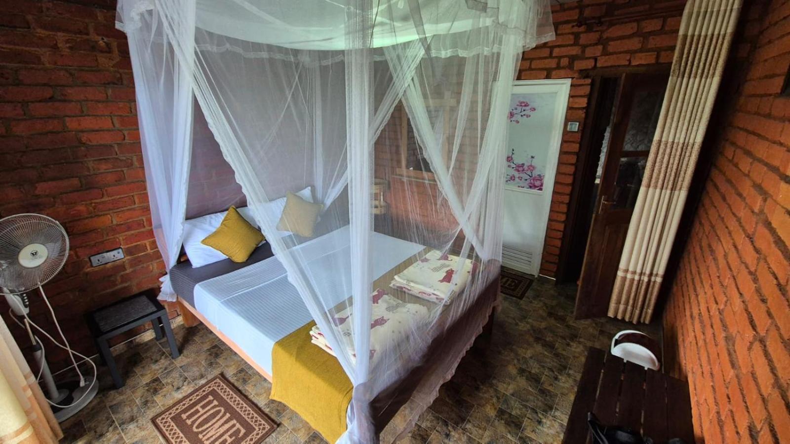 Apurvi Homestay Ella Exteriör bild